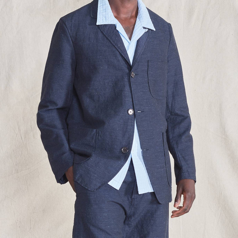 Universal Threads. Relaxed Tailoring.