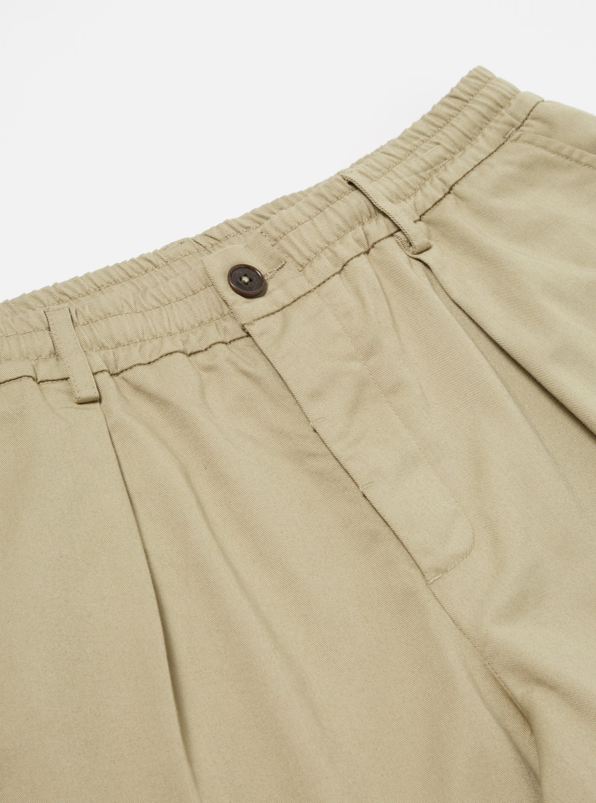 Stone Twill Pleated Track Short