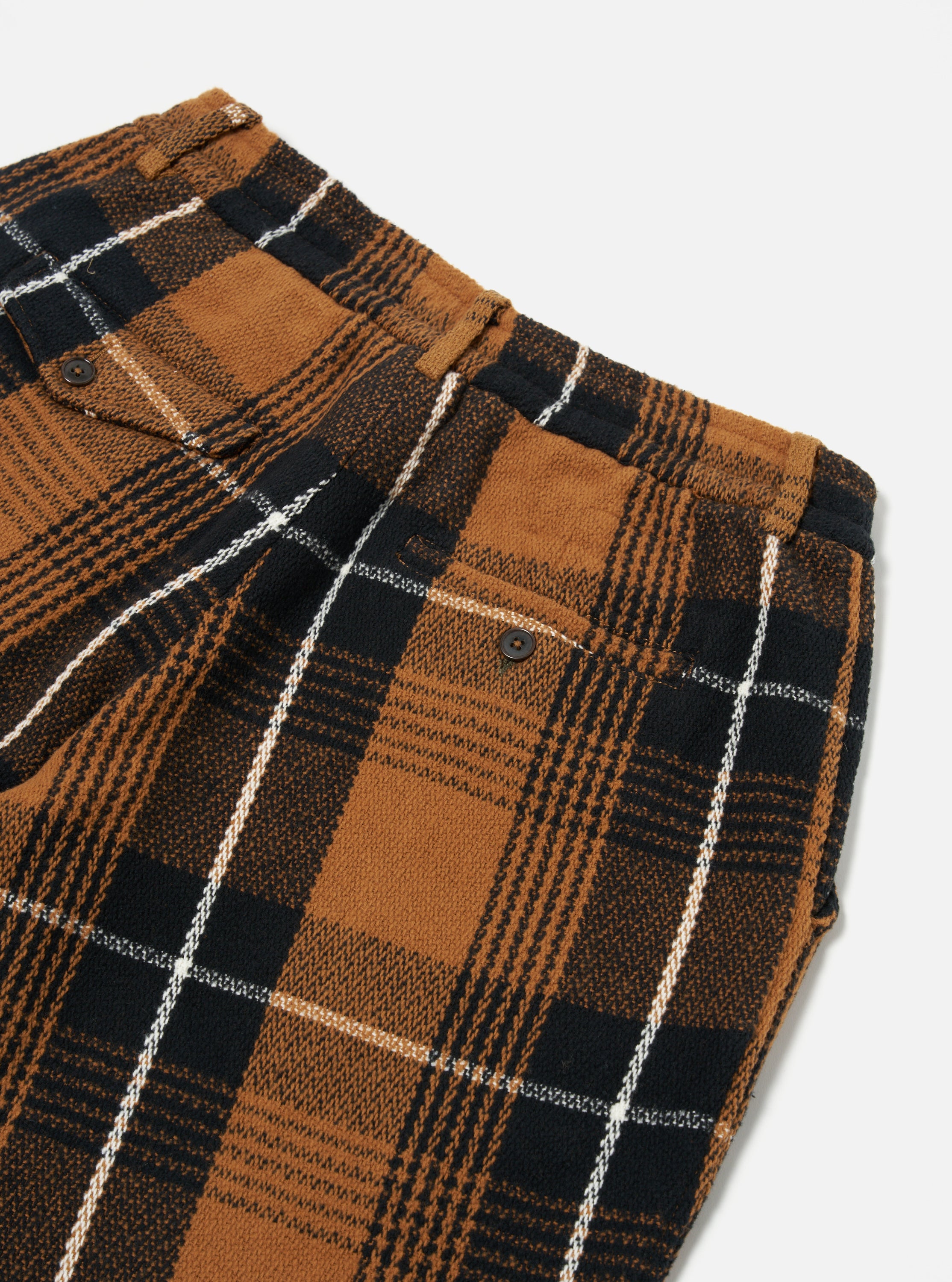 Checkered skirt universal hotsell