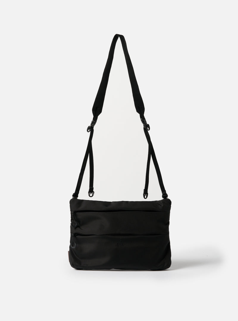 F/CE.® 420 re/cor Sacoche in Black