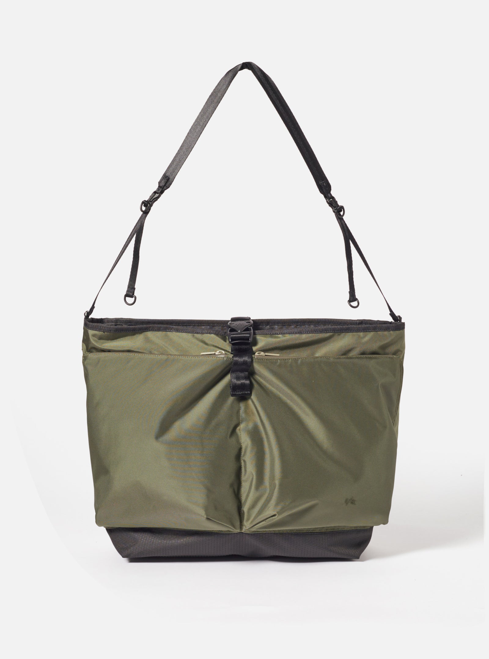 F/CE.® Lightweight Courier Shoulder Bag in Black – Universal Works