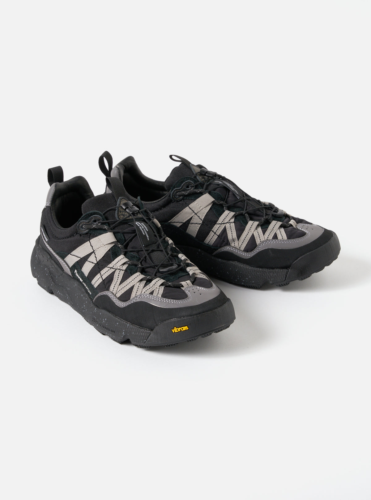 Flower Mountain Iwano Uni in Anthracite/Acciaio Suede/Nylon