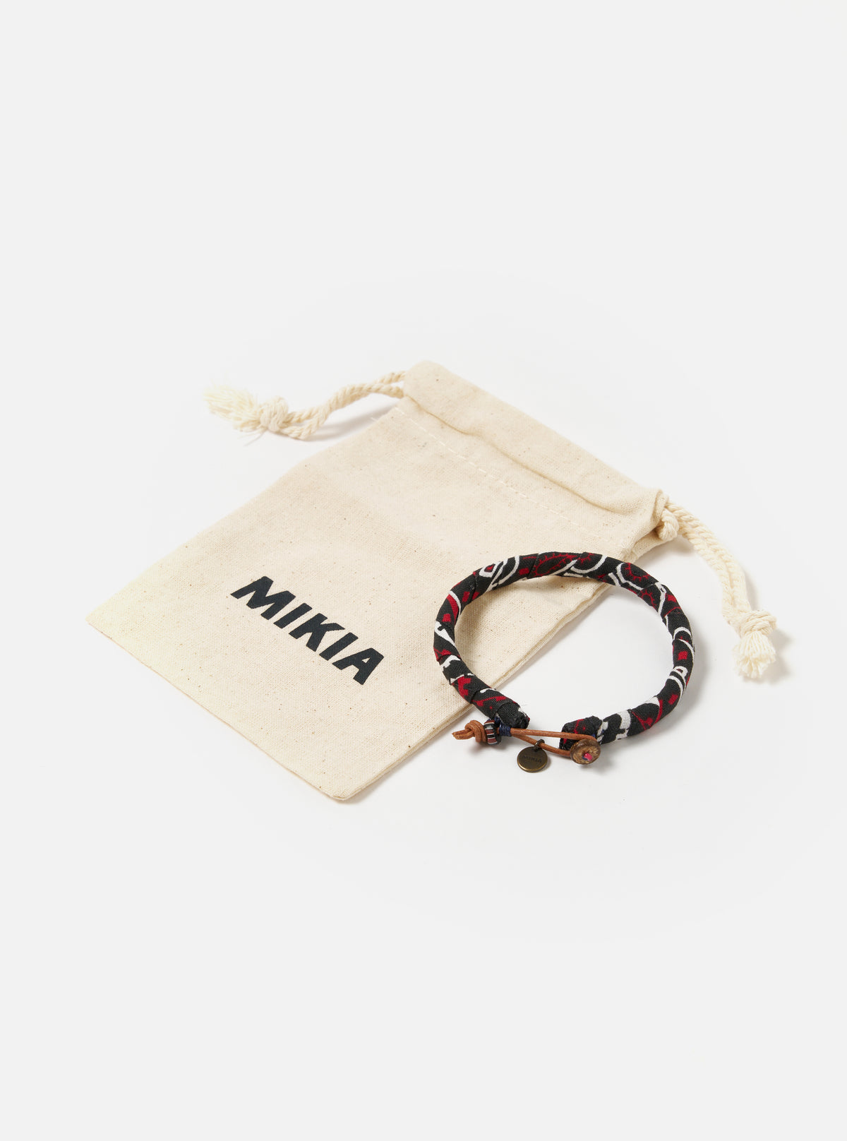 Mikia Bracelet in Black/Red Bandana