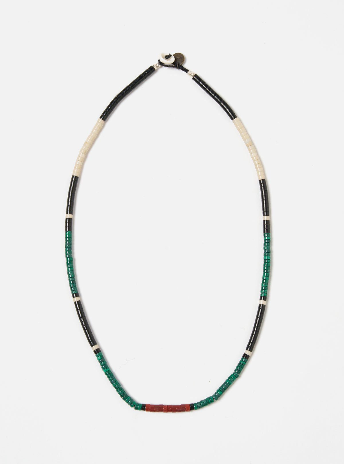 Mikia Necklace Heishi Beads in Malachite/Jet