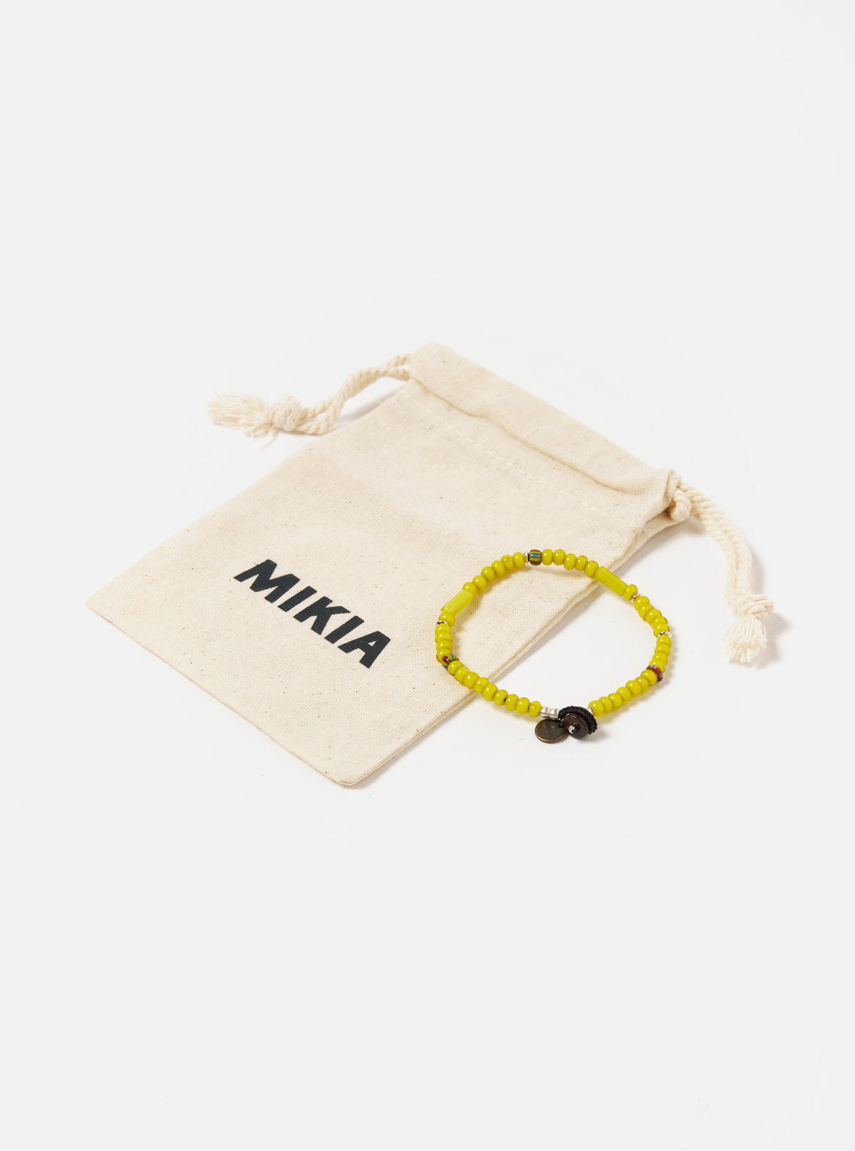 Mikia Bracelet in Yellow White Hearts