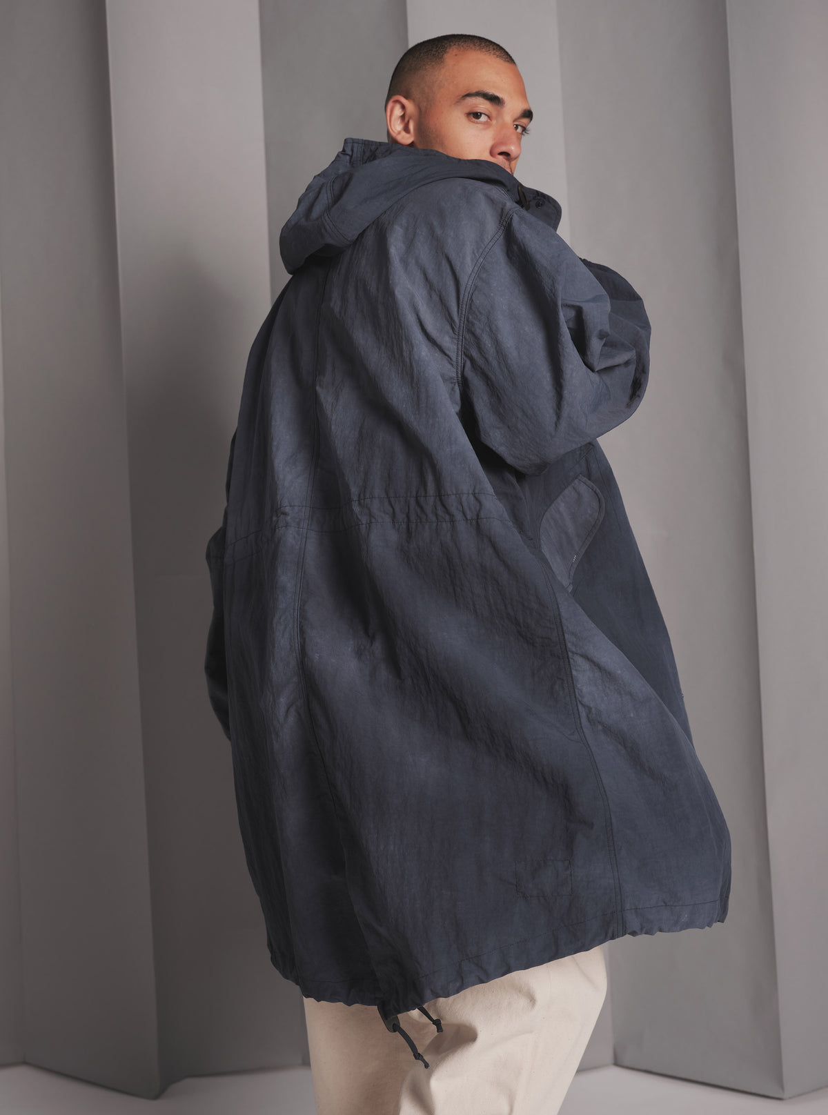 Universal Works Beach Parka in Navy Recycled Splash Nylon