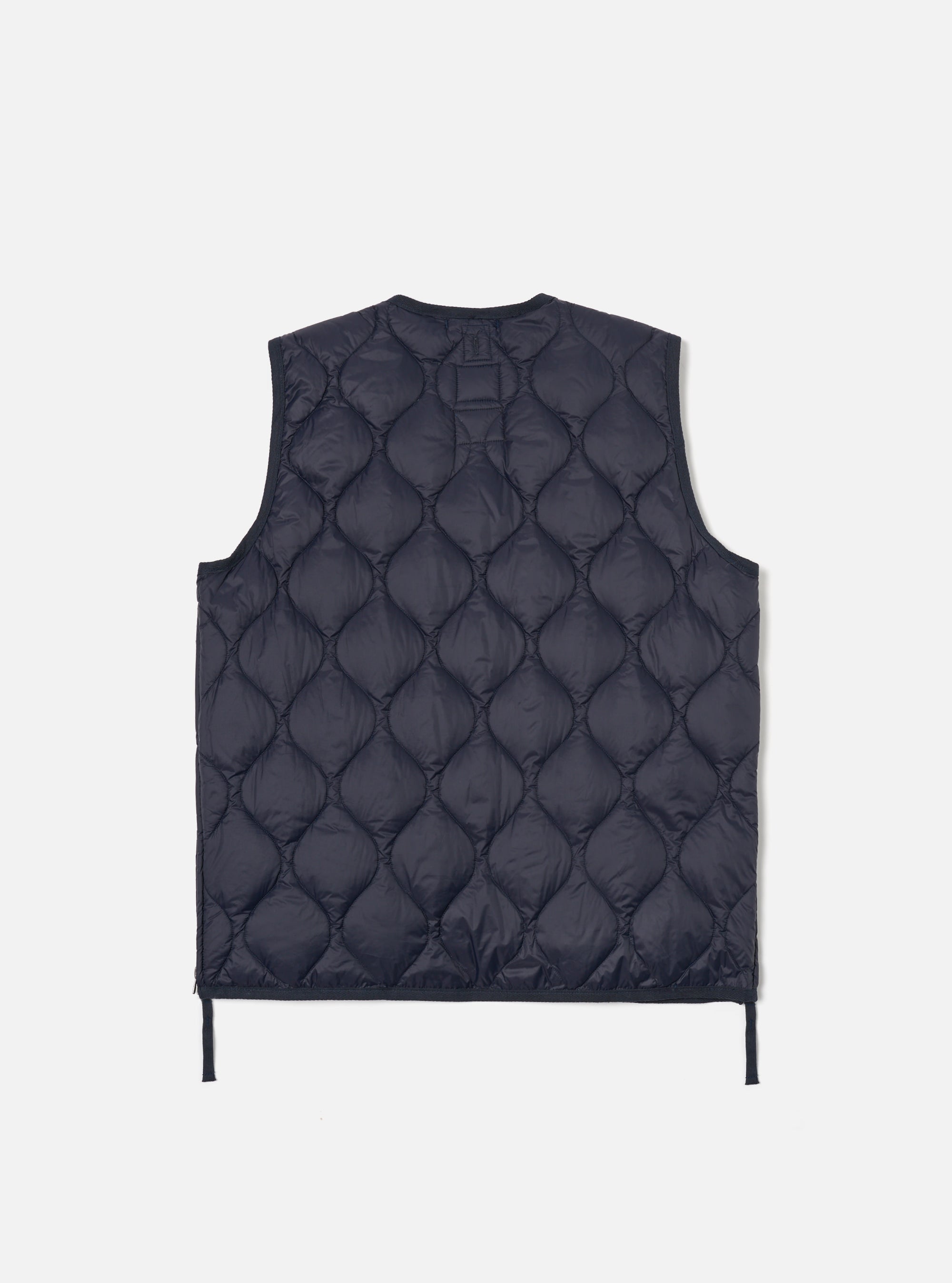 Taion V-Neck Down Vest in Dark Navy Soft-Shell Nylon