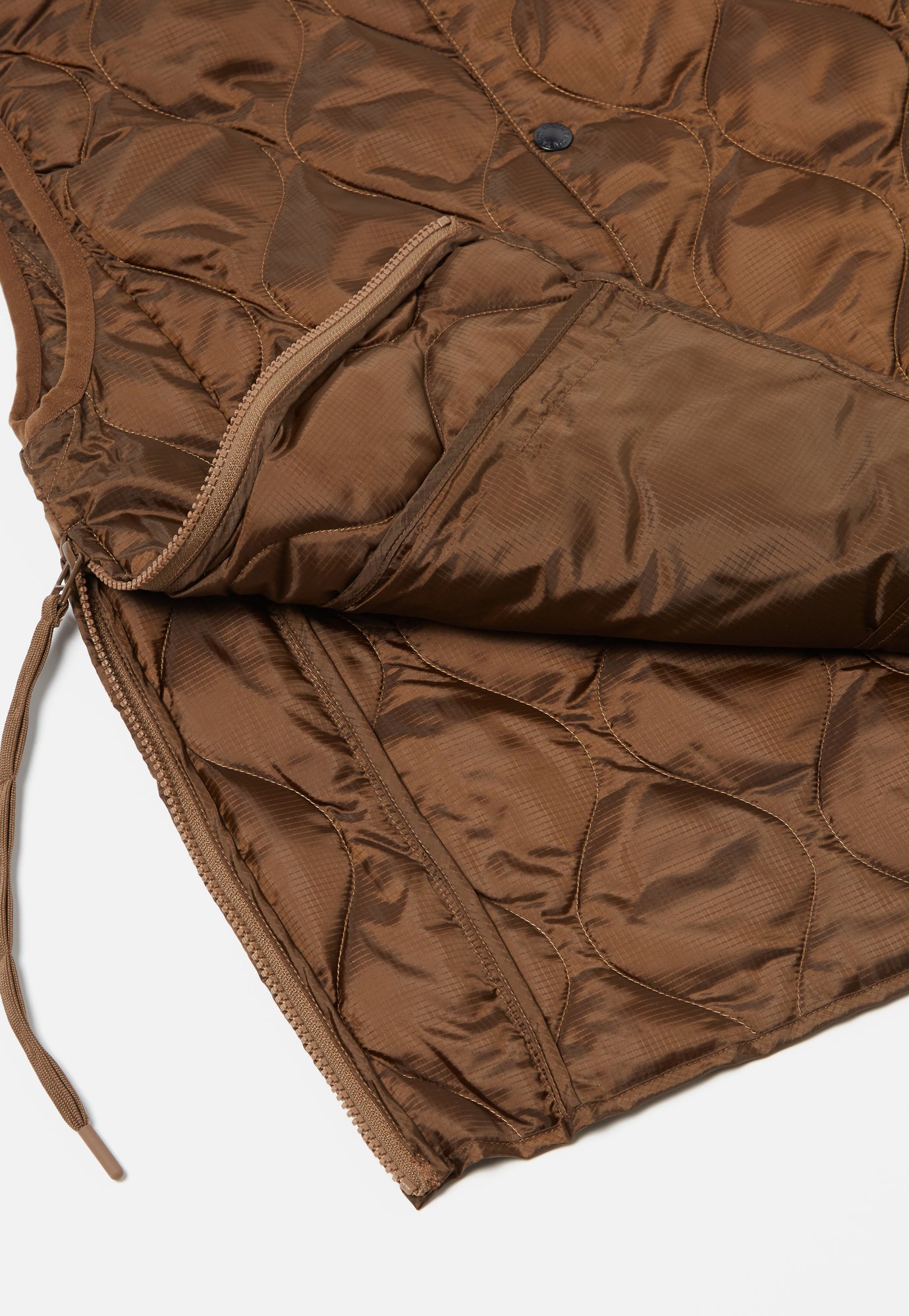 Taion by F/CE. Packable Down Vest in Brown Nylon Ripstop/Duck Down