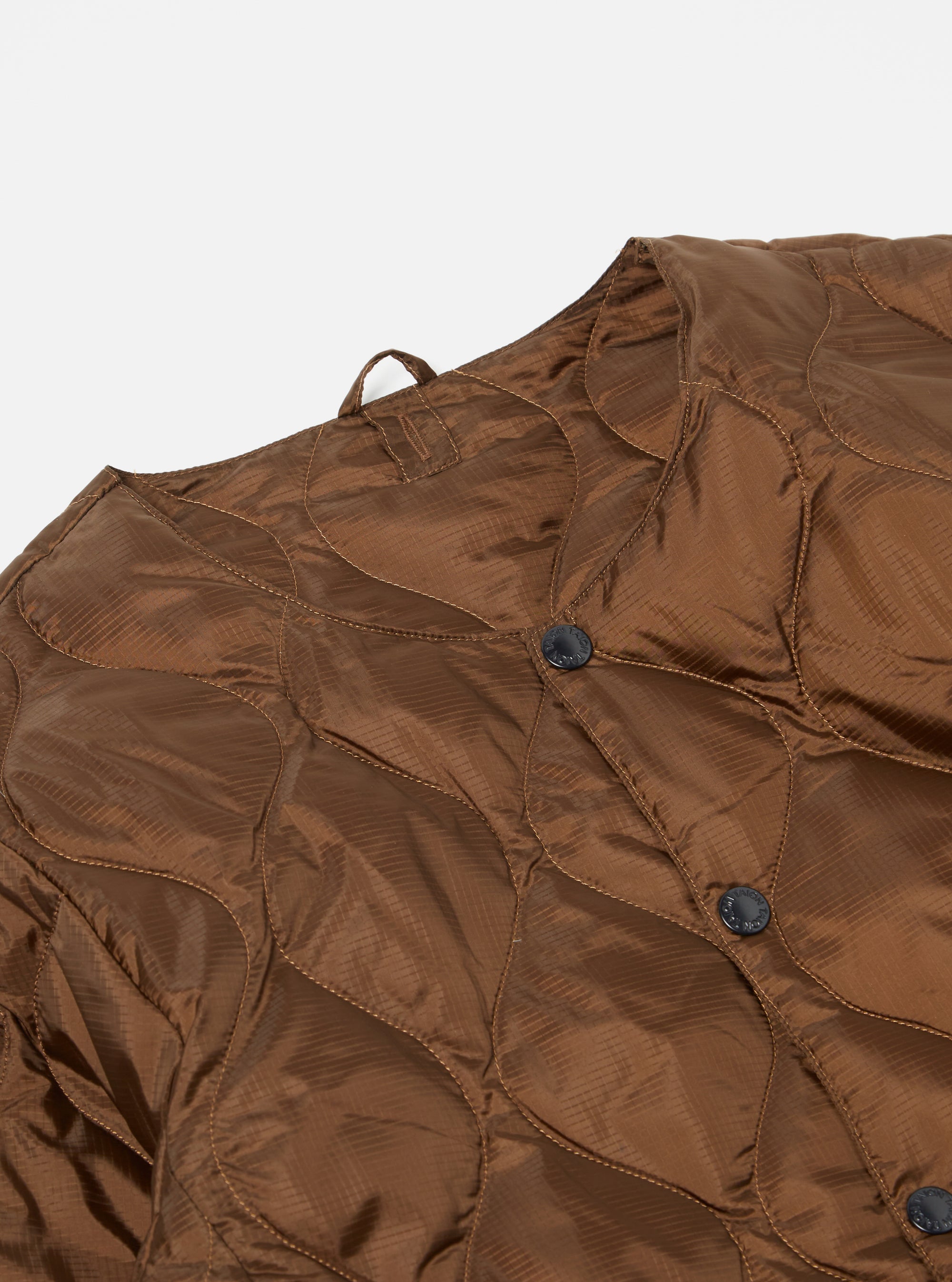 Taion by F/CE. Packable Inner Down Jacket in Brown Nylon Ripstop/Duck Down