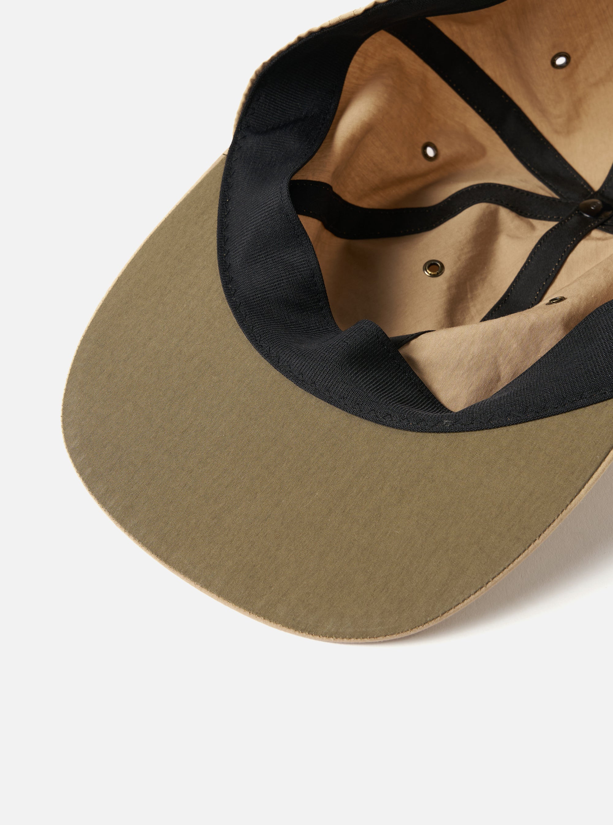 cableami® B.B Cap in Beige/Olive Nylon