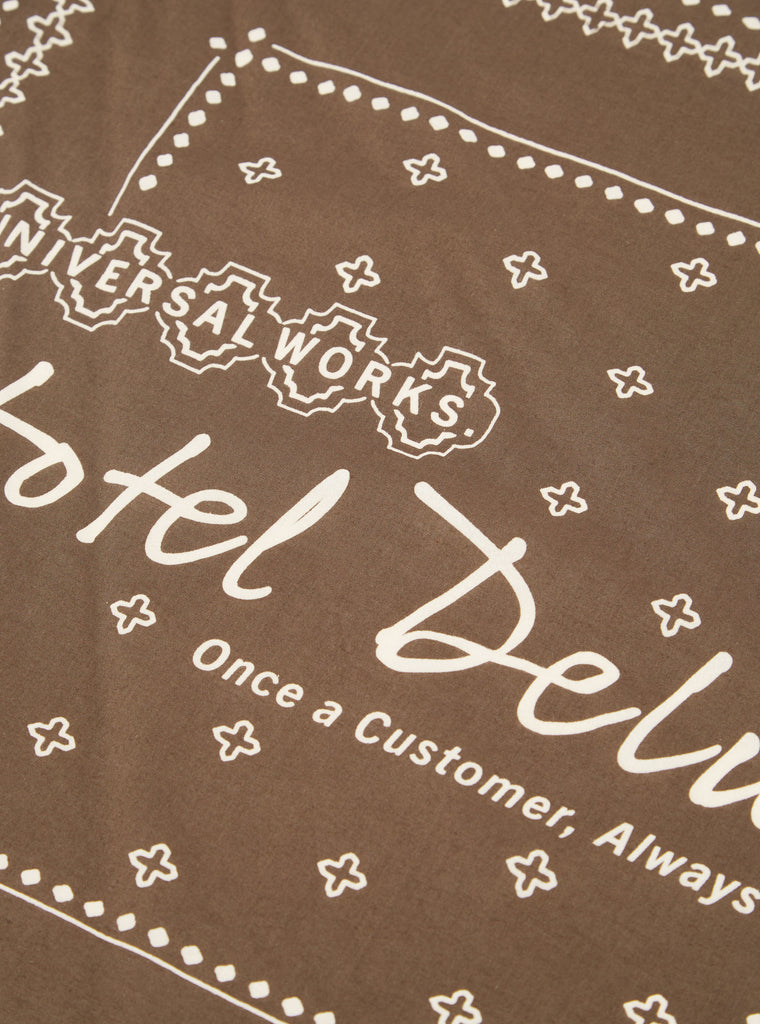 Universal Works Hotel Delux Neckerchief in Olive Cambric