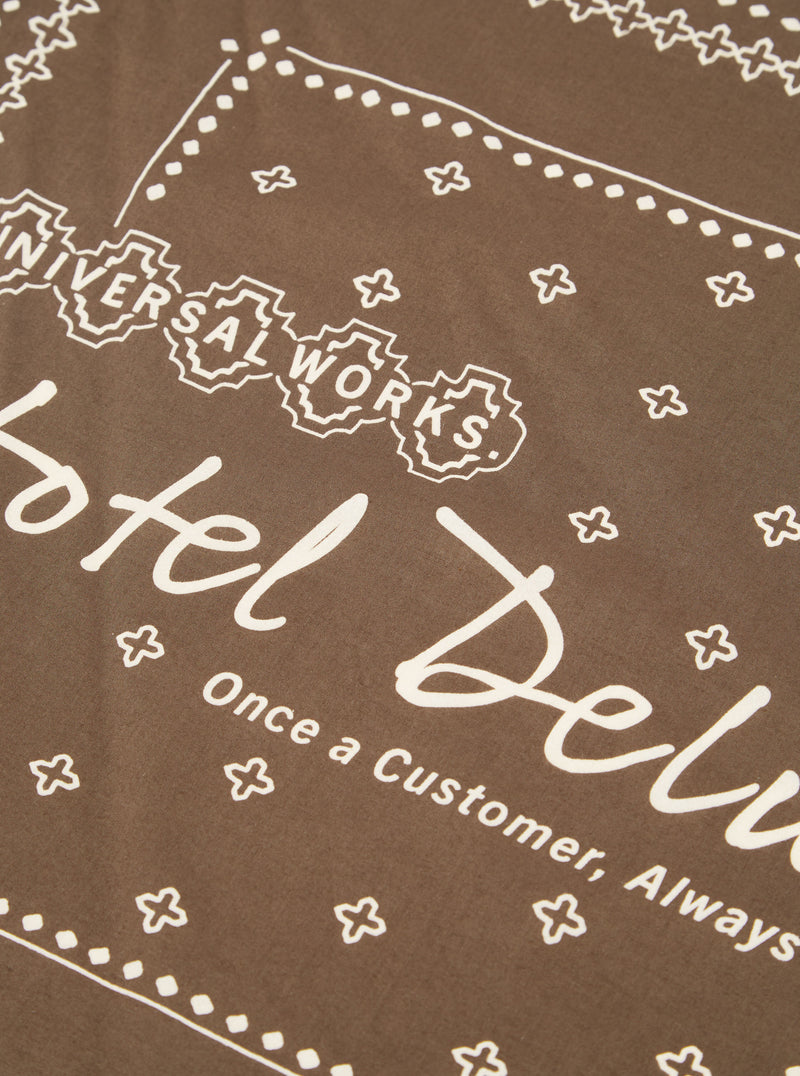 Universal Works Hotel Delux Neckerchief in Olive Cambric