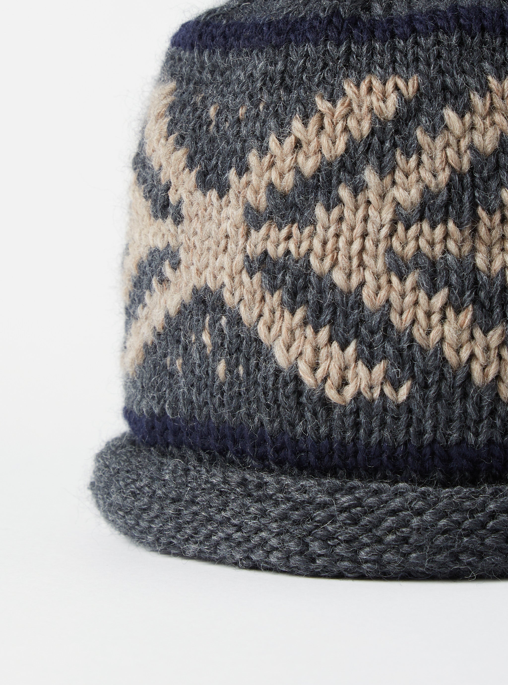 cableami® Watch Cap in Gray Wool Jacquard
