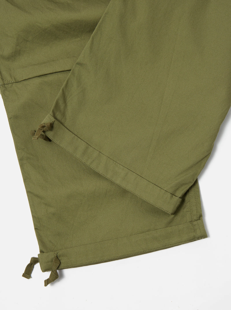 Universal Works Parachute Pant in Olive Fine Twill